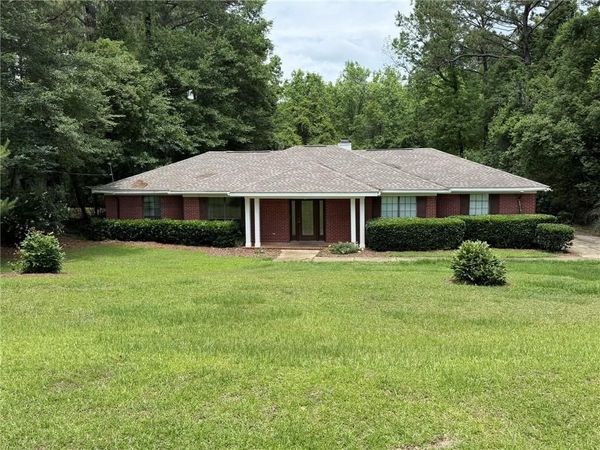 6919 Park Drive , Daphne, AL 36526