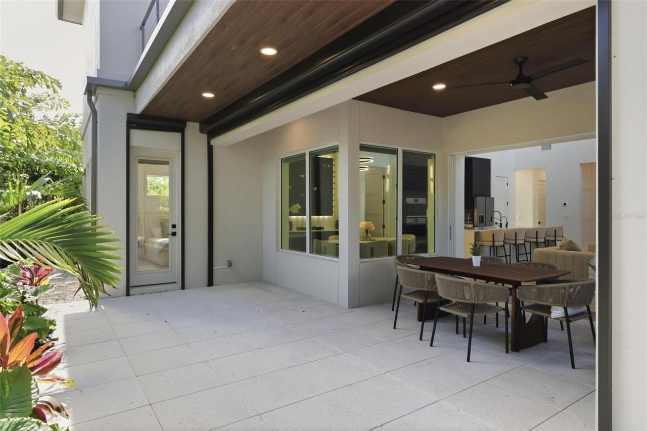 1805 Goldenrod Street, Sarasota, FL 34239 Photo