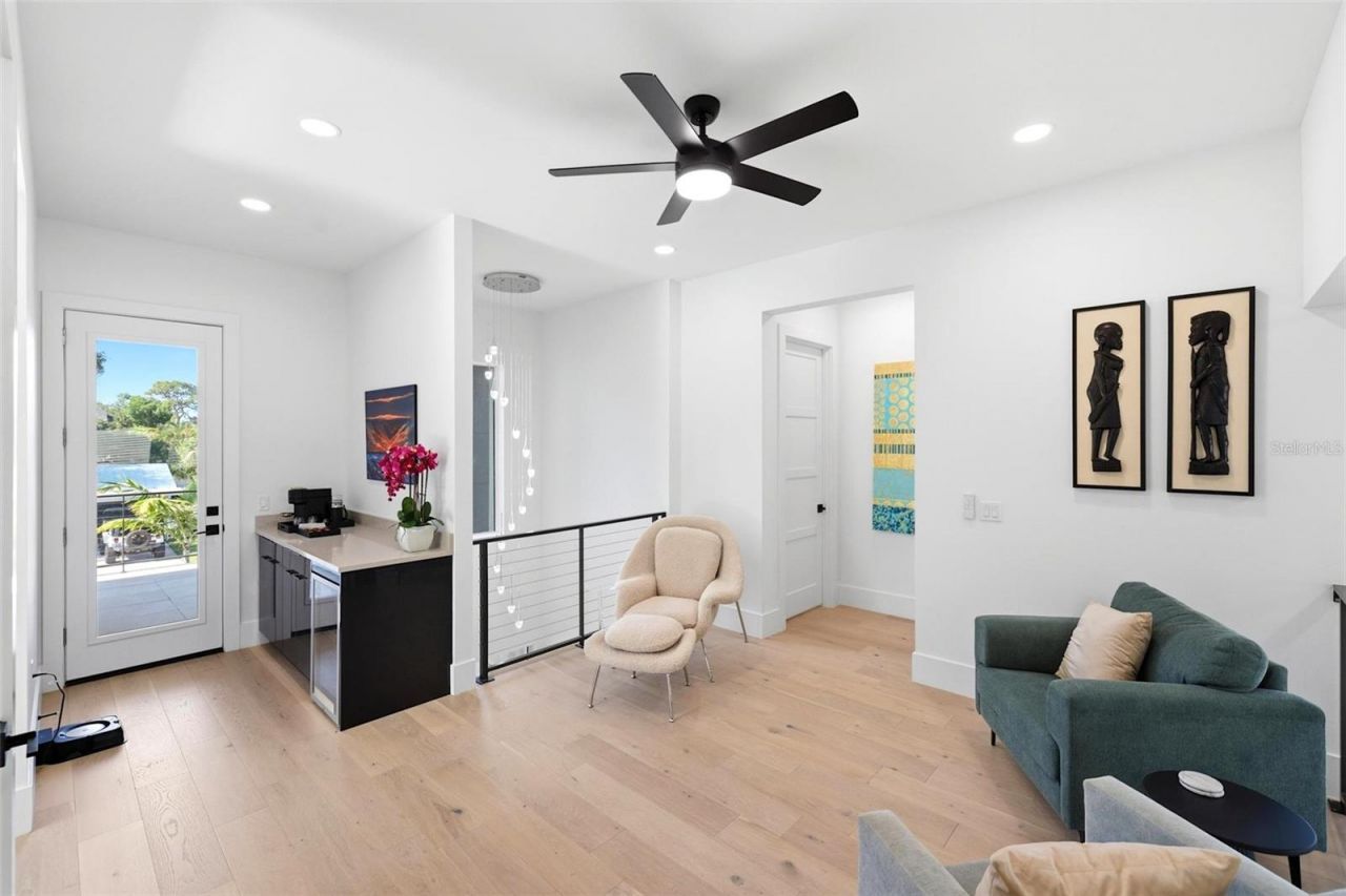 1805 Goldenrod Street, Sarasota, FL 34239 Photo