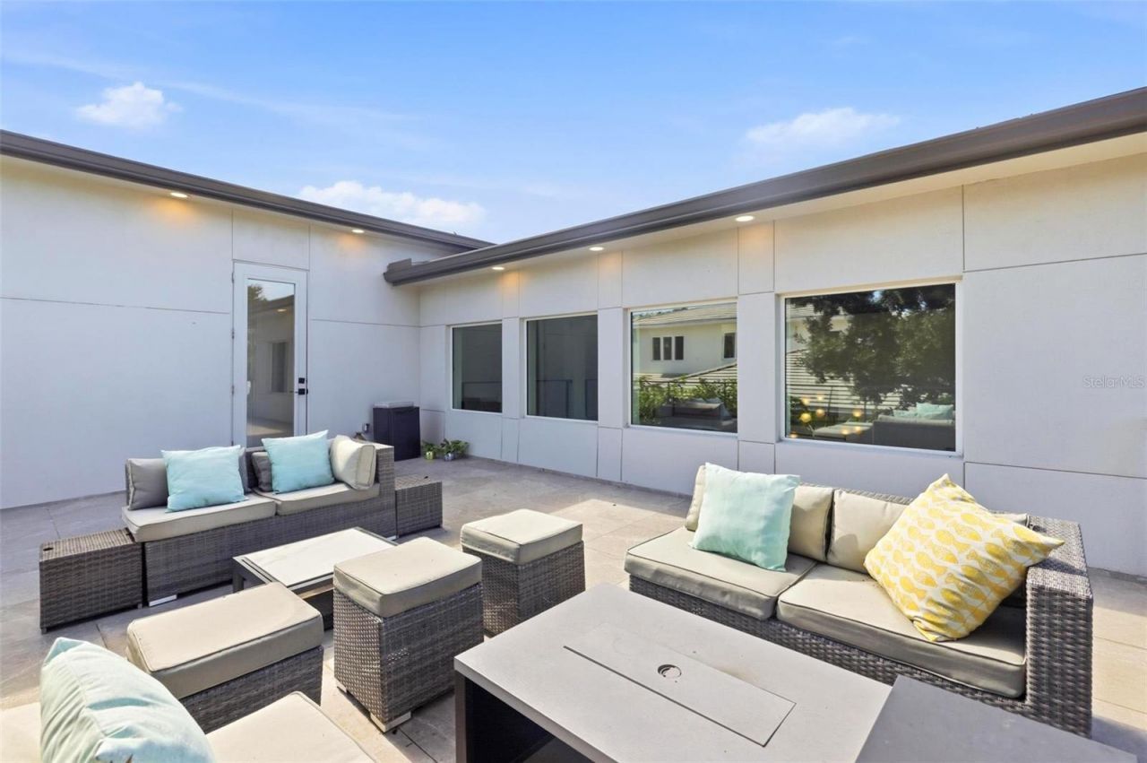 1805 Goldenrod Street, Sarasota, FL 34239 Photo
