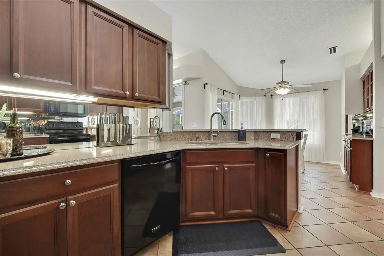 13290 Don Loop , Spring Hill, FL 34609 Photo