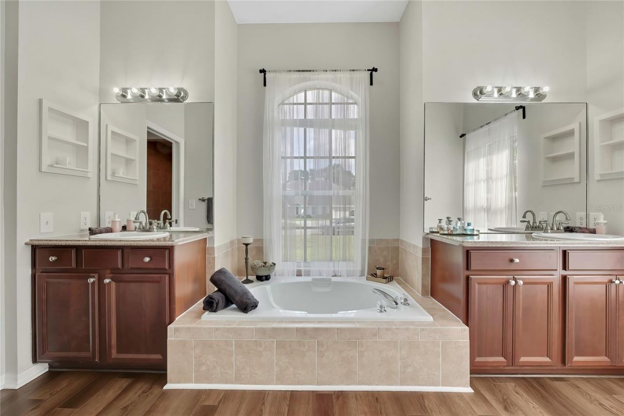 13290 Don Loop , Spring Hill, FL 34609 Photo