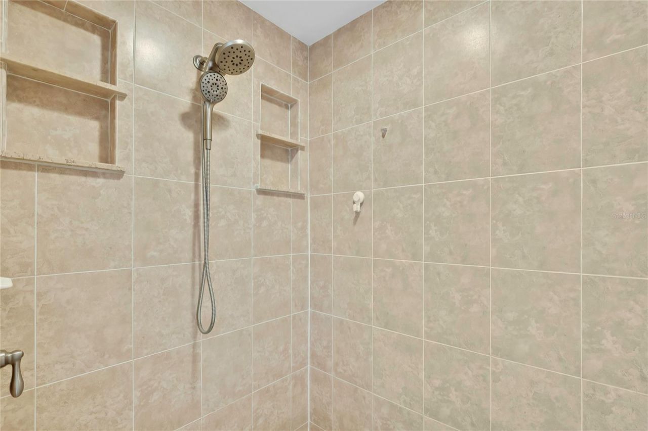 13290 Don Loop , Spring Hill, FL 34609 Photo