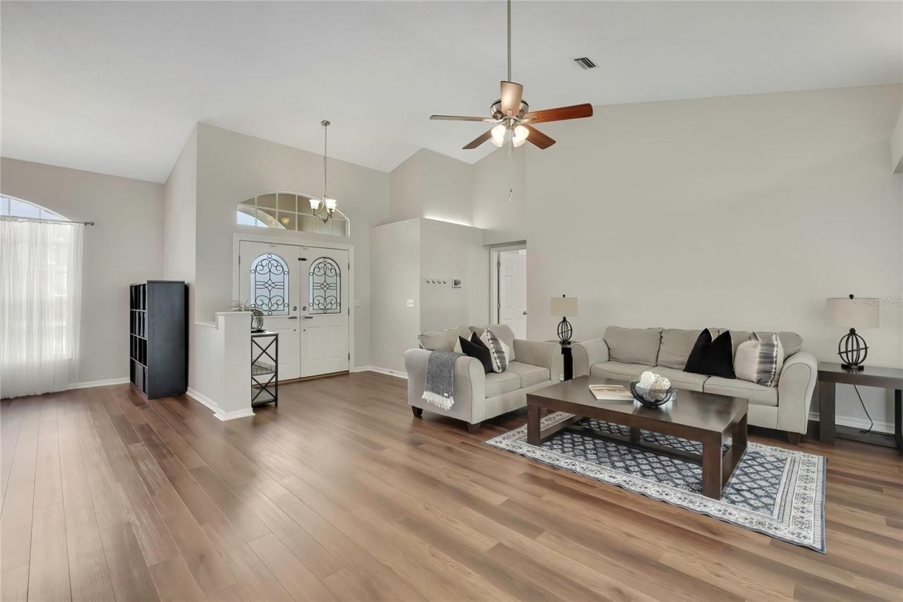 13290 Don Loop , Spring Hill, FL 34609 Photo