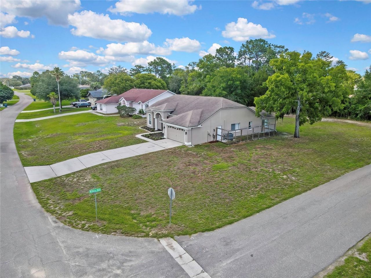 13290 Don Loop , Spring Hill, FL 34609 Photo