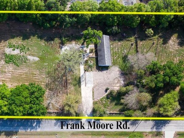 2910 FRANK MOORE ROAD , PLANT CITY, FL 33566
