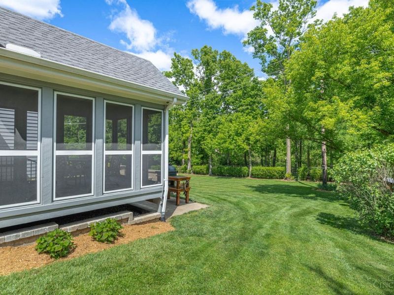 7945 Woodglen Drive, West Chester, OH 45069 Photo 6