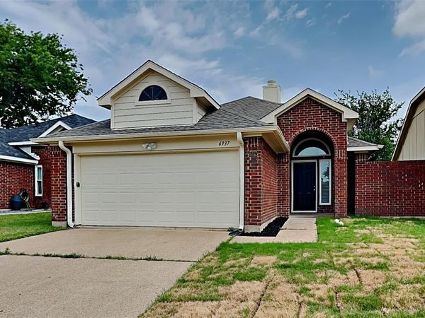 6937 Cheswick Drive, North Richland Hills, TX 76182