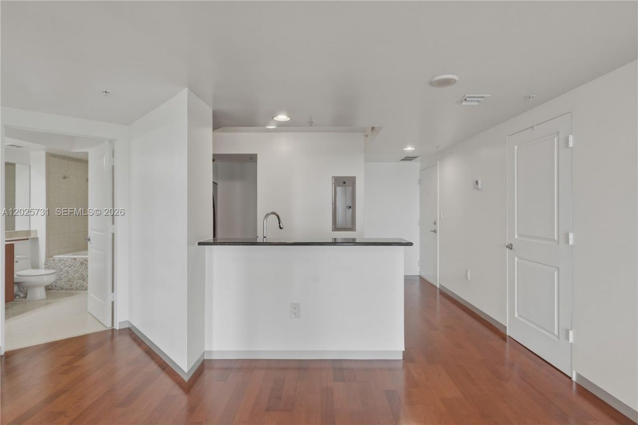 401 SW 4th Ave, Unit 1700, Fort Lauderdale, FL 33315 Photo