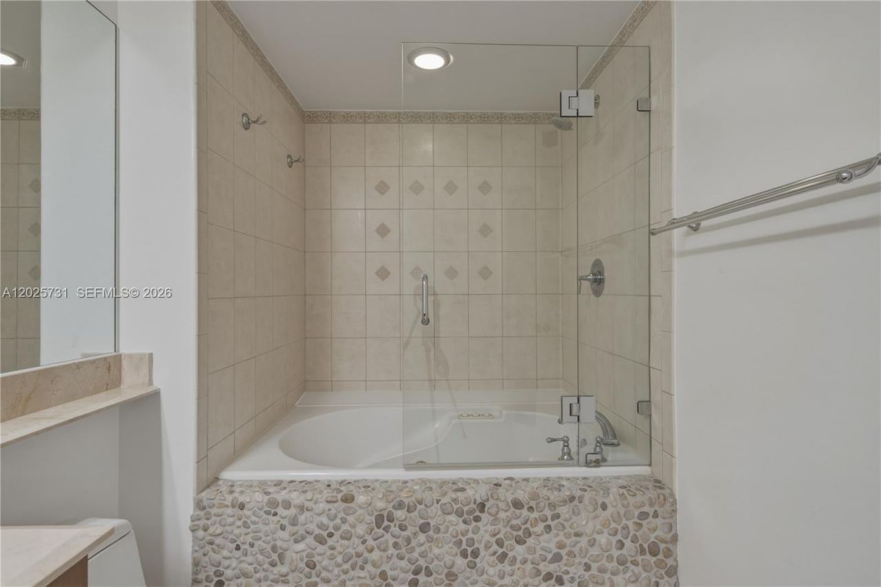 401 SW 4th Ave, Unit 1700, Fort Lauderdale, FL 33315 Photo