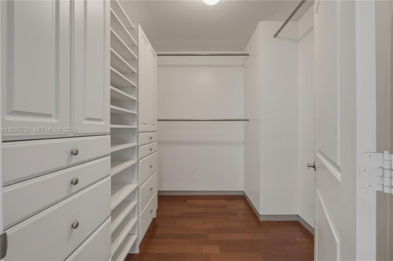 401 SW 4th Ave, Unit 1700, Fort Lauderdale, FL 33315 Photo