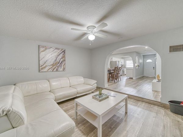 7620 SW 21st St , Unit 7620, Miami, FL 33155