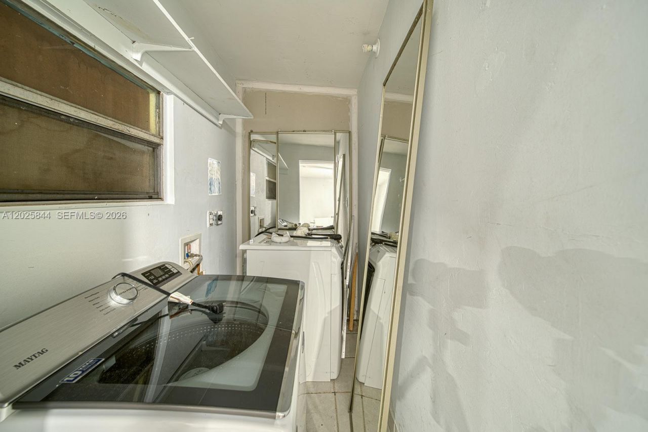 7620 SW 21st St, Unit 7620, Miami, FL 33155 Photo