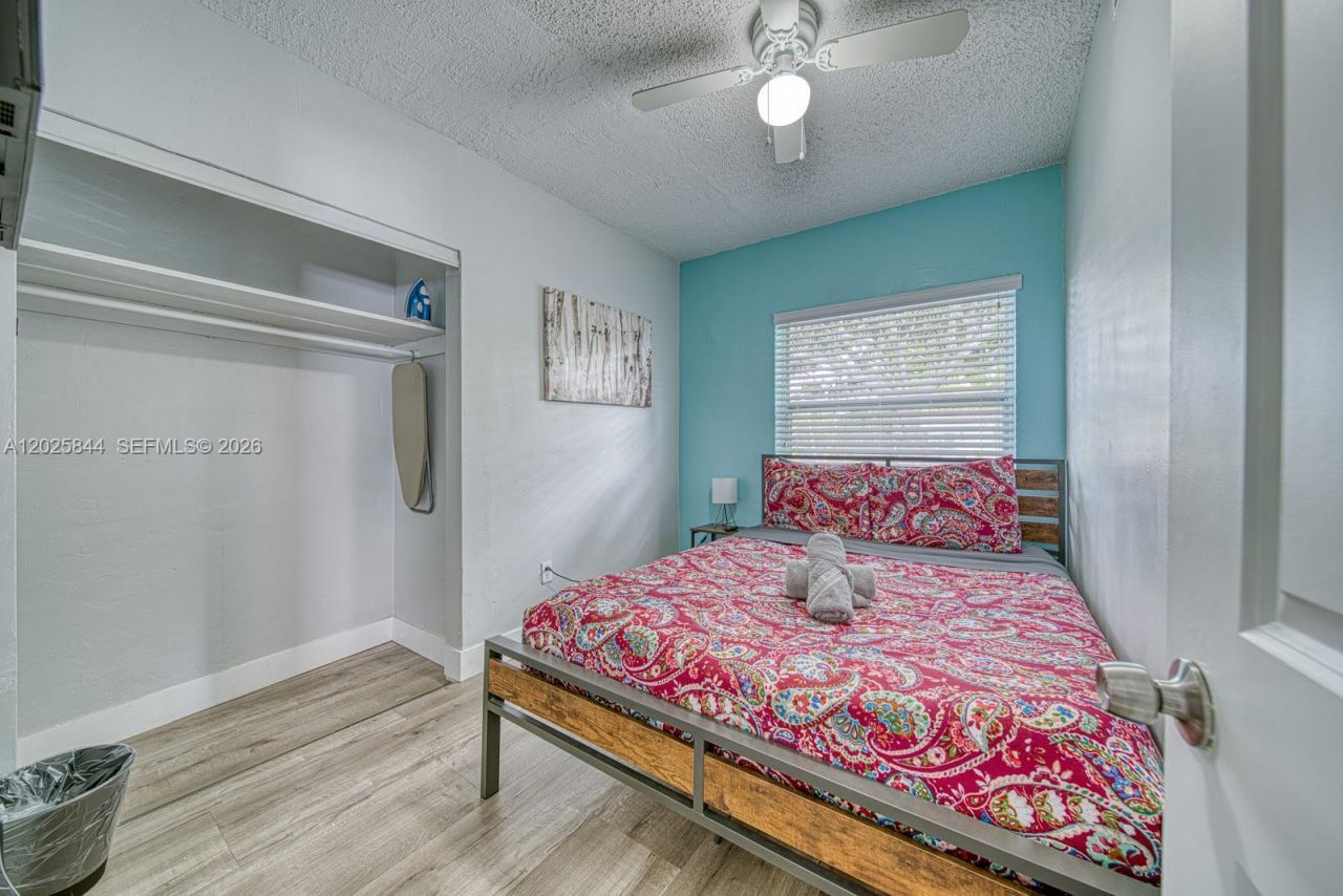 7620 SW 21st St, Unit 7620, Miami, FL 33155 Photo