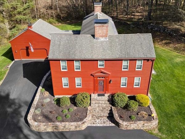 9 Bay Path Dr, Boylston, MA 01505