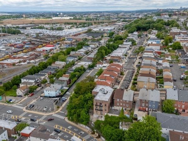 601 Columbia Ave, North Bergen, NJ 07047