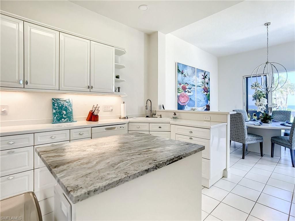 21 Casa Mar Ln , Unit 21, Naples, FL 34103 Photo