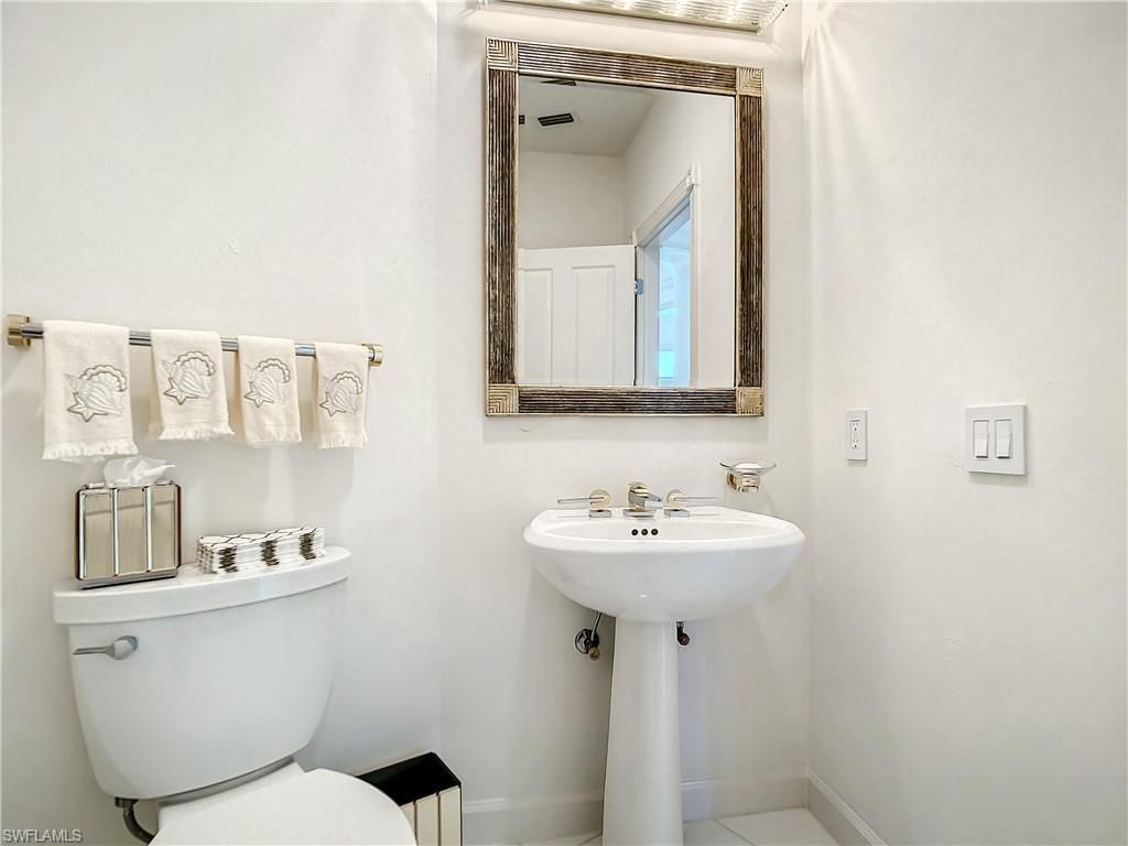 21 Casa Mar Ln , Unit 21, Naples, FL 34103 Photo