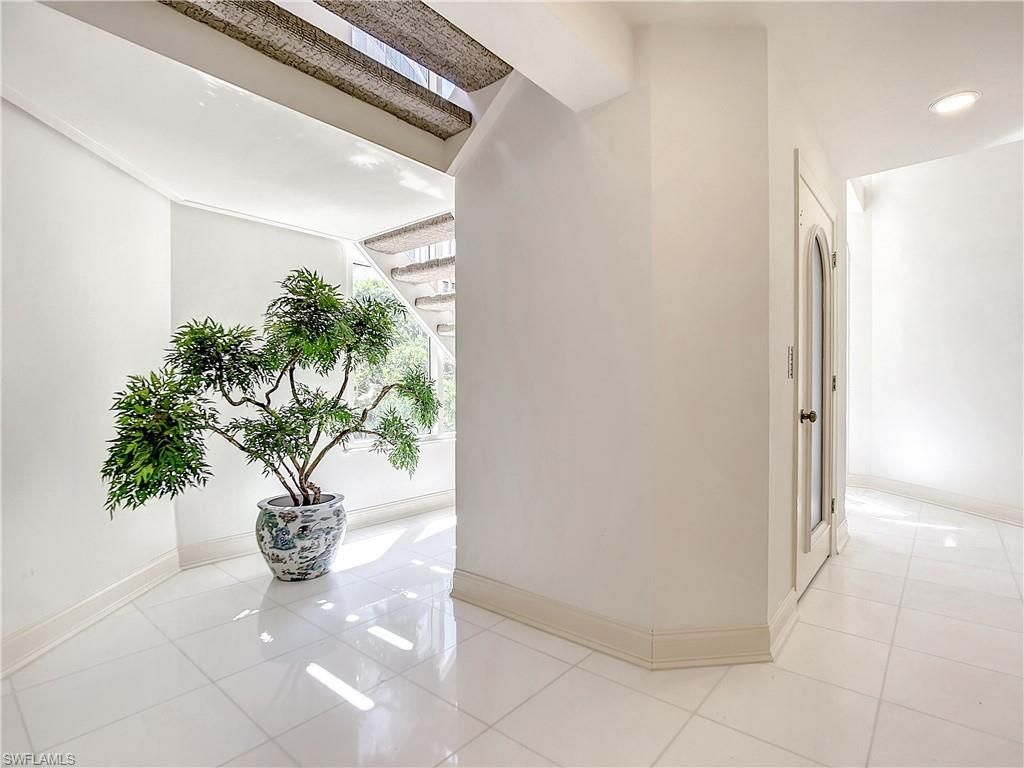 21 Casa Mar Ln , Unit 21, Naples, FL 34103 Photo