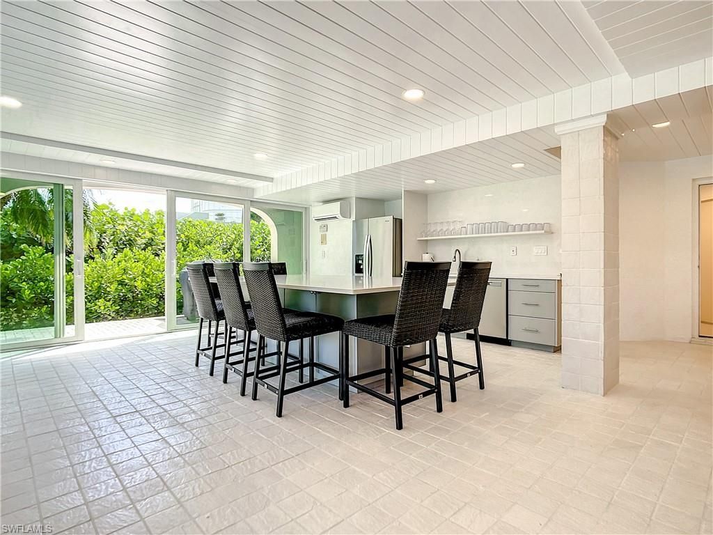 21 Casa Mar Ln , Unit 21, Naples, FL 34103 Photo