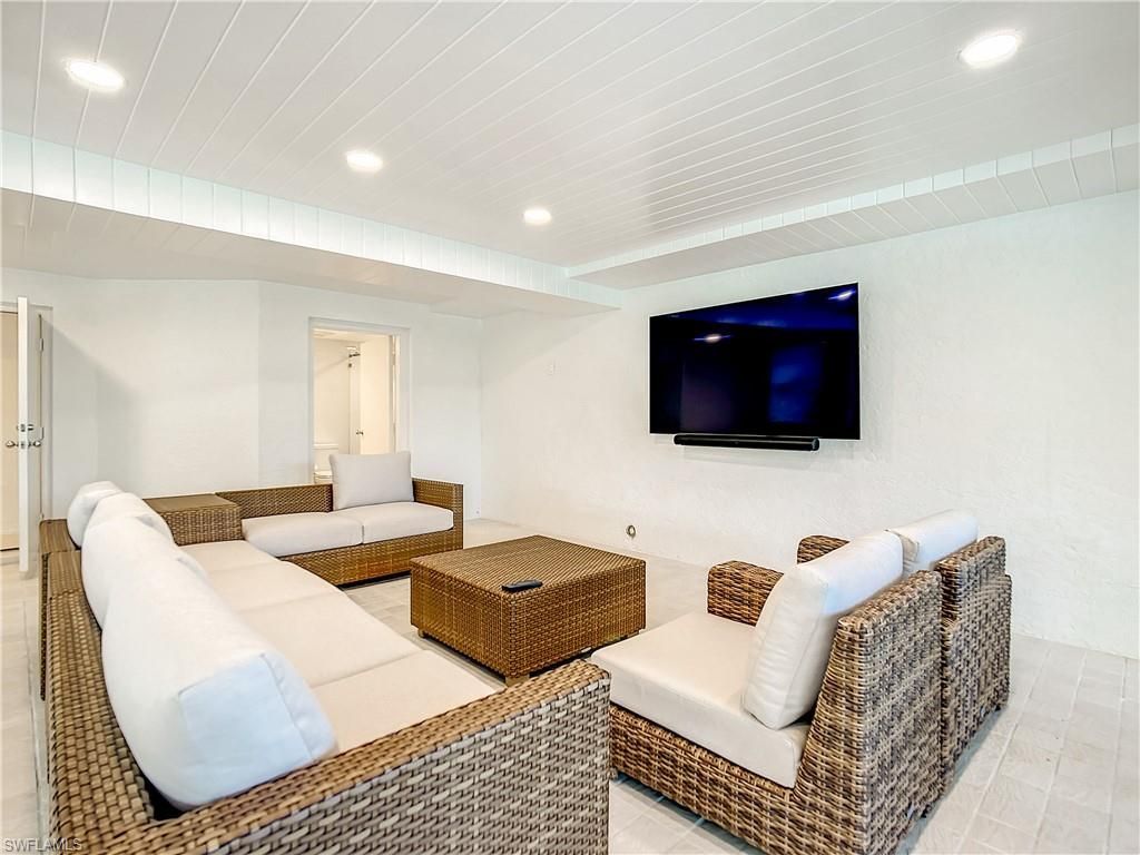21 Casa Mar Ln , Unit 21, Naples, FL 34103 Photo
