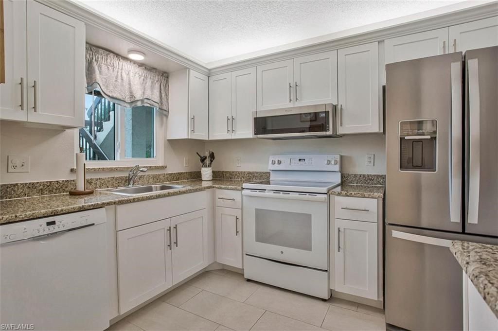 4258 27th Ct Sw, Unit 106, Naples, FL 34116 Photo