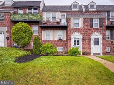 347 BEVERLY BOULEVARD, UPPER DARBY, PA 19082