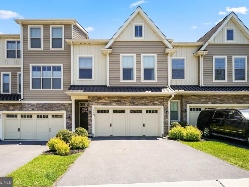 219 Ash Lane, Kennett Square, PA 19348 Main Photo