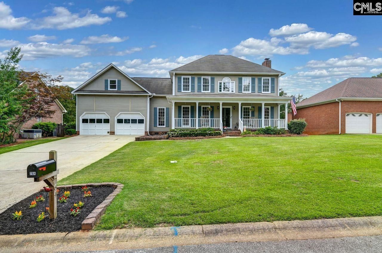 764 Bentley Drive  Photo 4