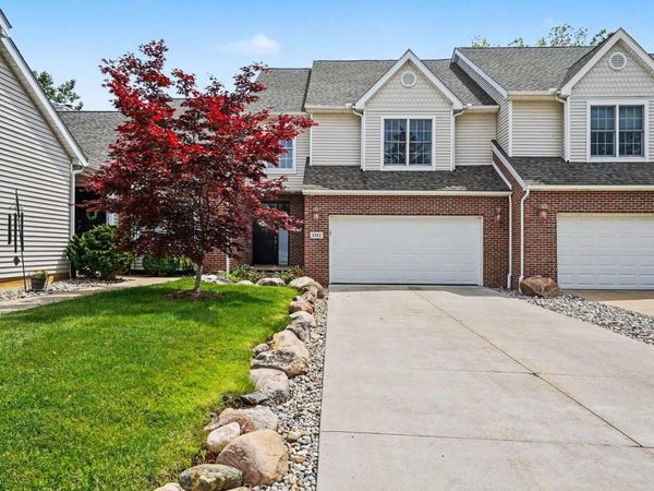 1111 Nature Trail, Manchester, MI 48158