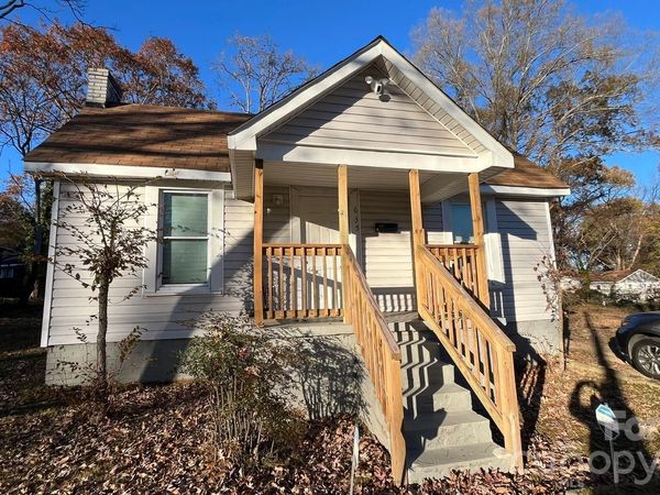 635 Smith Street , Kannapolis, NC 28083