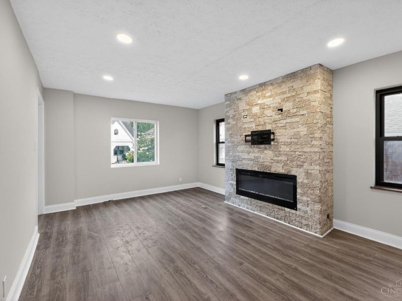 1818 Lawn Avenue, Cincinnati, OH 45237 Photo 7