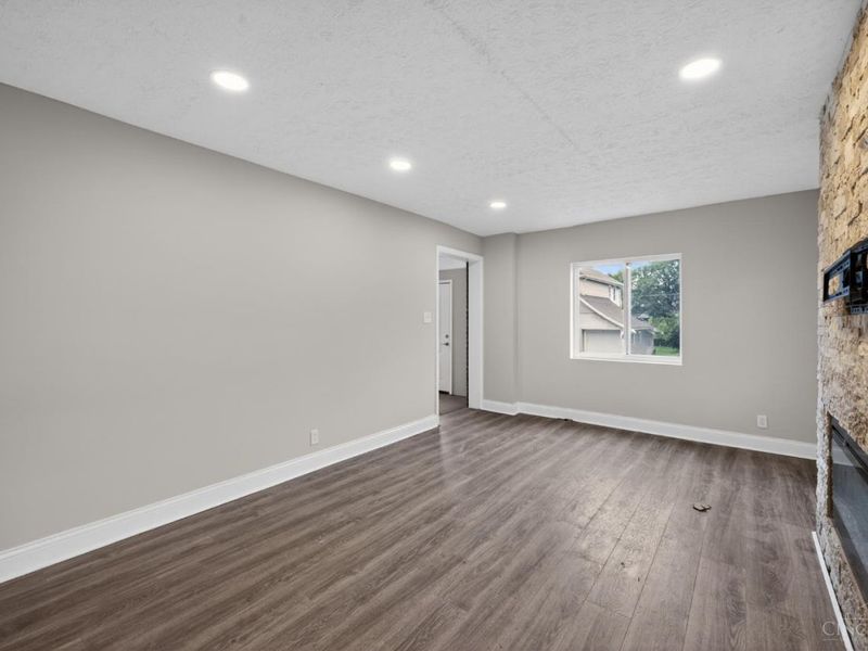 1818 Lawn Avenue, Cincinnati, OH 45237 Photo 9