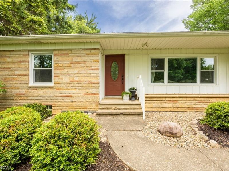 32 Lakeview Drive , Millersburg, OH 44654 Photo 3