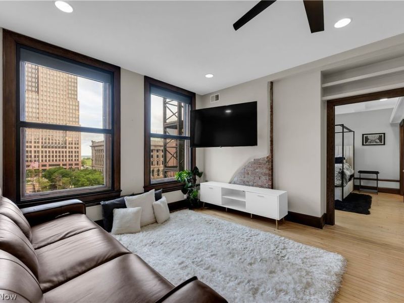 140 Public Square, Unit 503, Cleveland, OH 44114 Photo 12