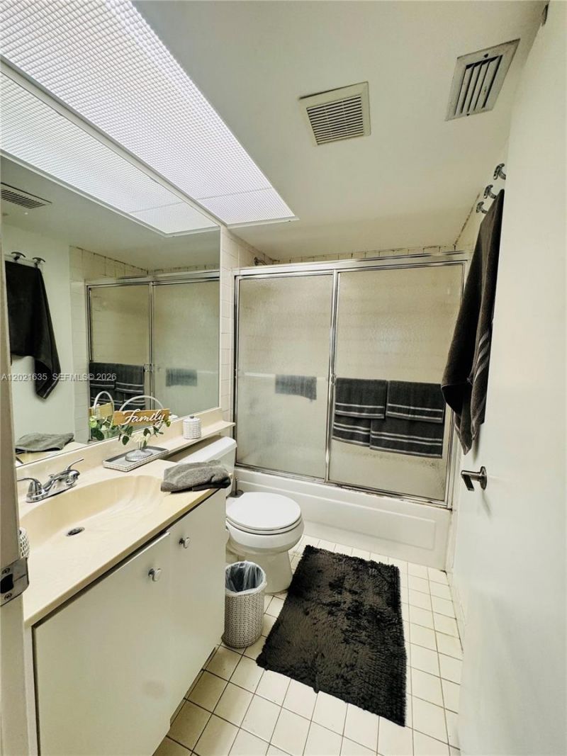 2638 SE 21st Ct , Unit 205-C, Homestead, FL 33035 Photo