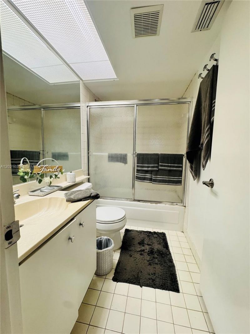 2638 SE 21st Ct , Unit 205-C, Homestead, FL 33035 Photo