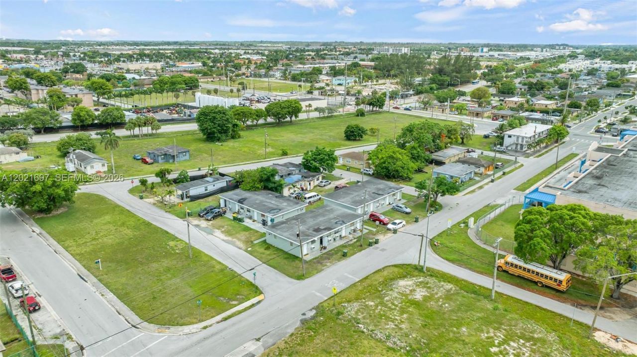 651 SW 4th Ave , Homestead, FL 33030 Photo