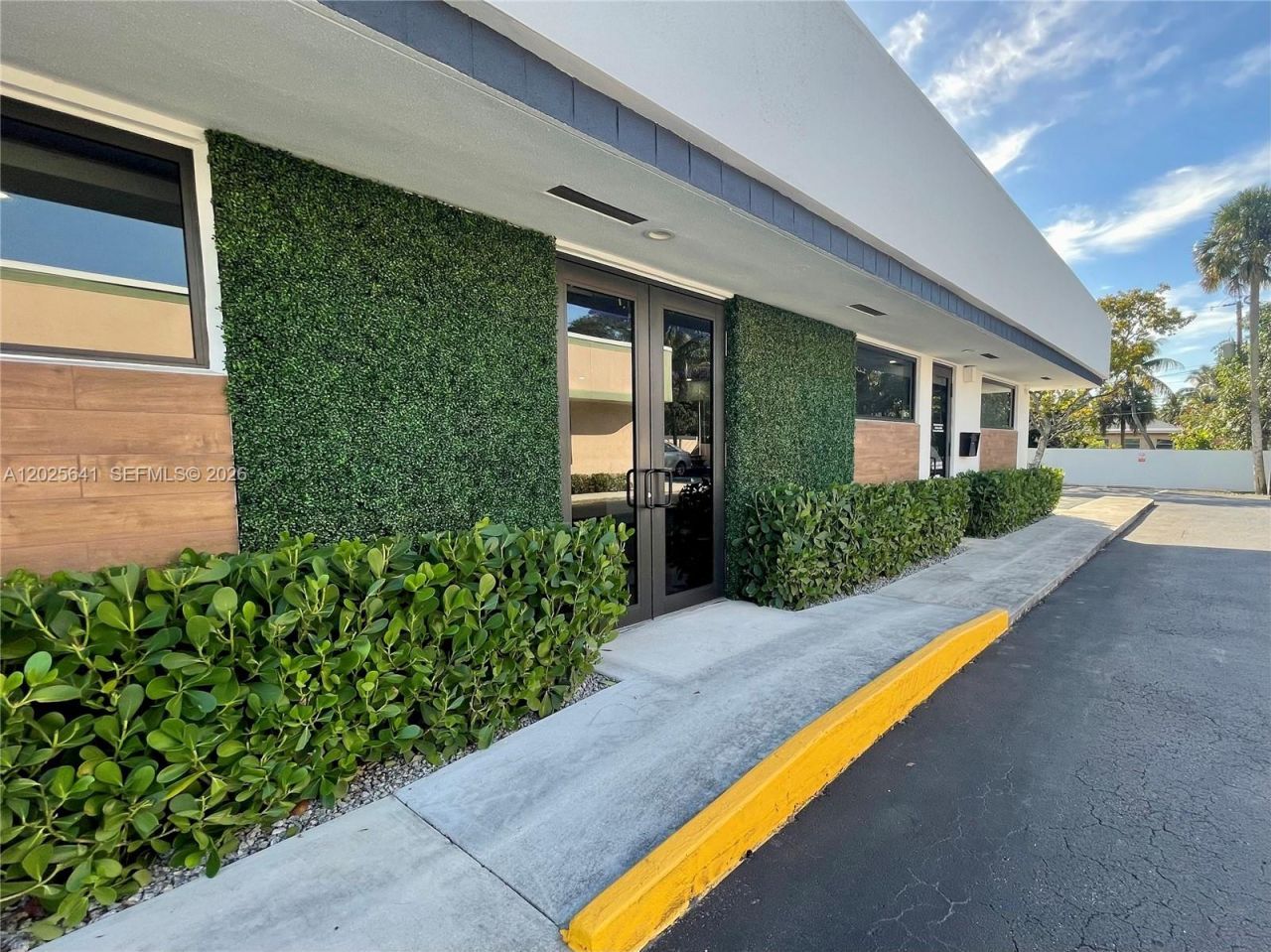 6280 W Atlantic Blvd , Margate, FL 33063 Photo