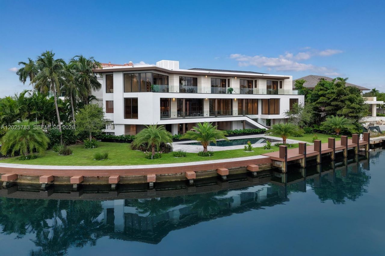6941 Sunrise Ct, Coral Gables, FL 33133 Photo