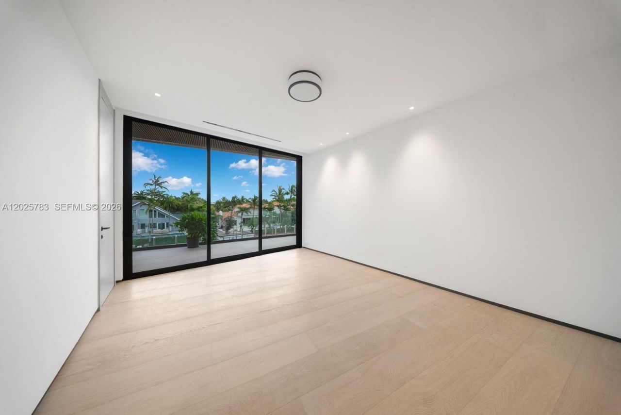 6941 Sunrise Ct, Coral Gables, FL 33133 Photo