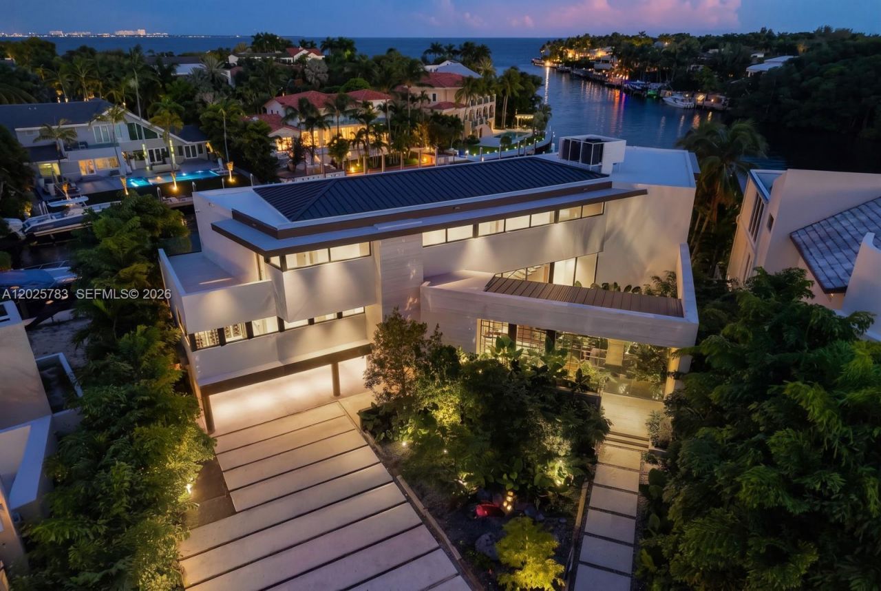 6941 Sunrise Ct, Coral Gables, FL 33133 Photo