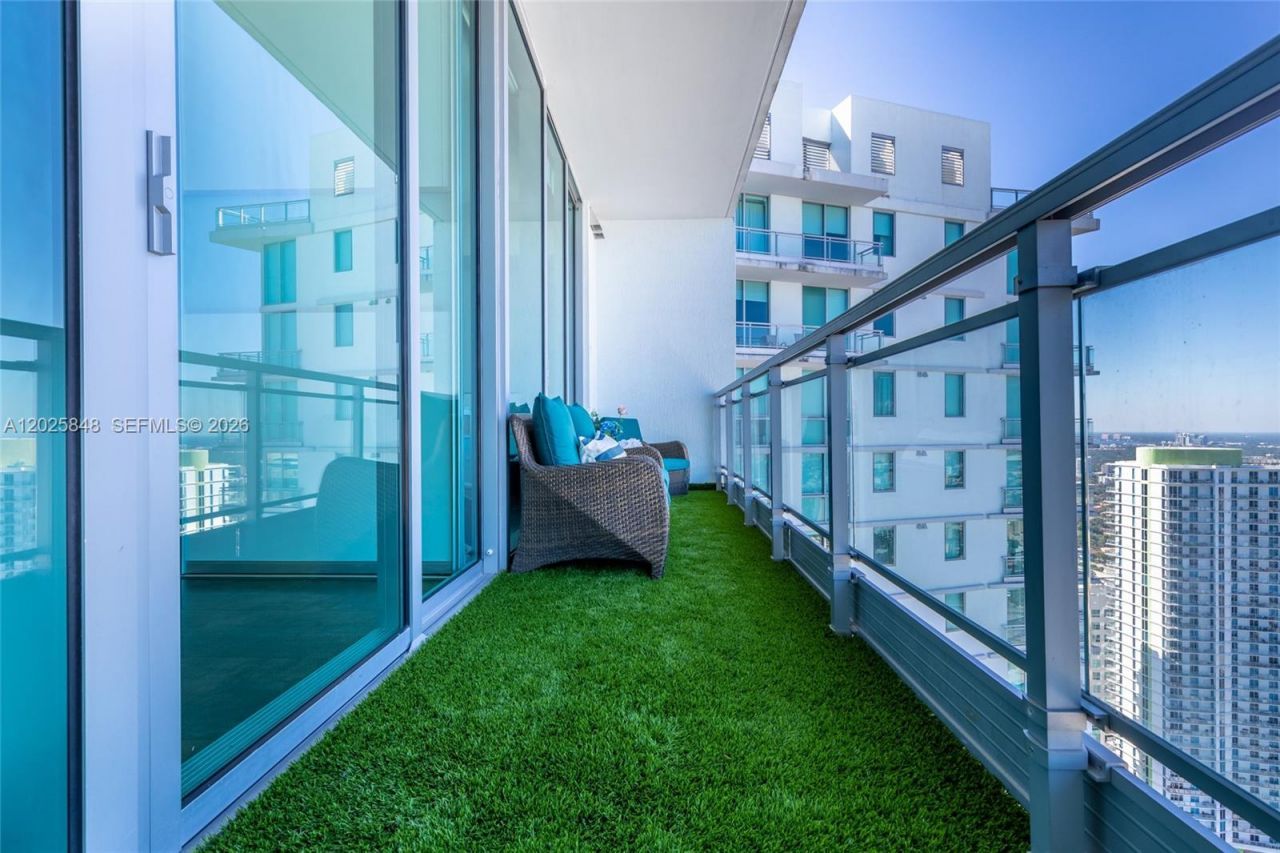 92 SW 3rd St , Unit 5108, Miami, FL 33130 Photo