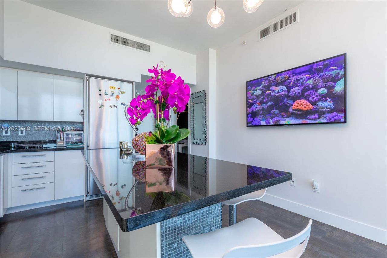 92 SW 3rd St , Unit 5108, Miami, FL 33130 Photo