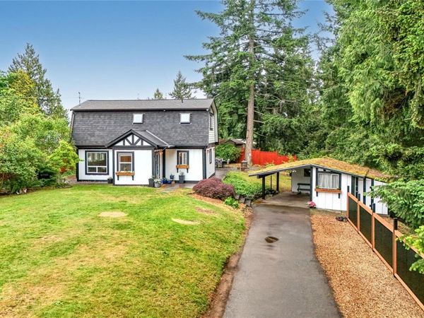 2520 Staats Pl , Mill Bay, BC V8H 1B1