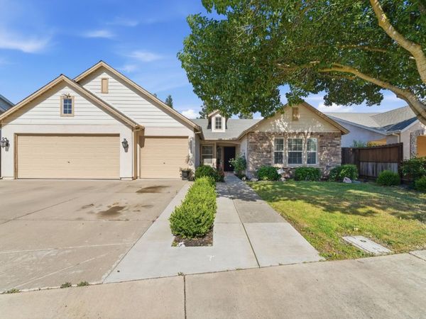 2220-2672 Ellison Dr, Modesto, CA 95355
