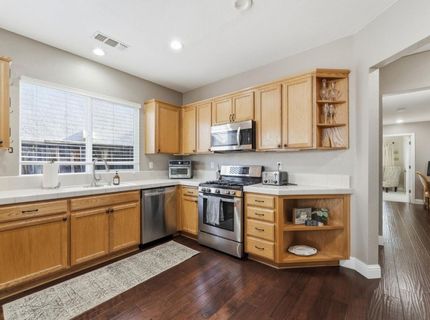 2220-2672 Ellison Dr, Modesto, CA 95355 Photo