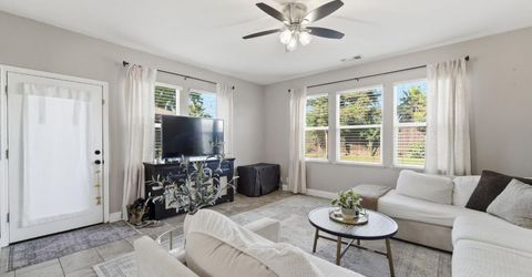2220-2672 Ellison Dr, Modesto, CA 95355 Photo
