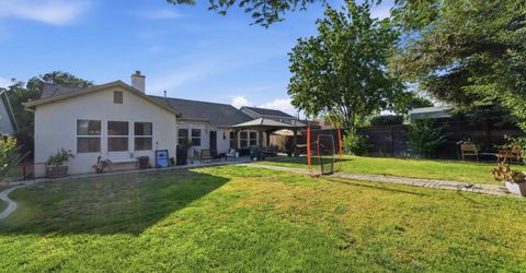 2220-2672 Ellison Dr, Modesto, CA 95355 Photo