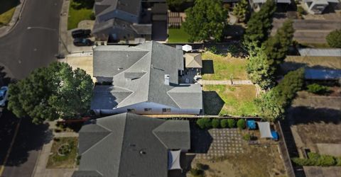 2220-2672 Ellison Dr, Modesto, CA 95355 Photo